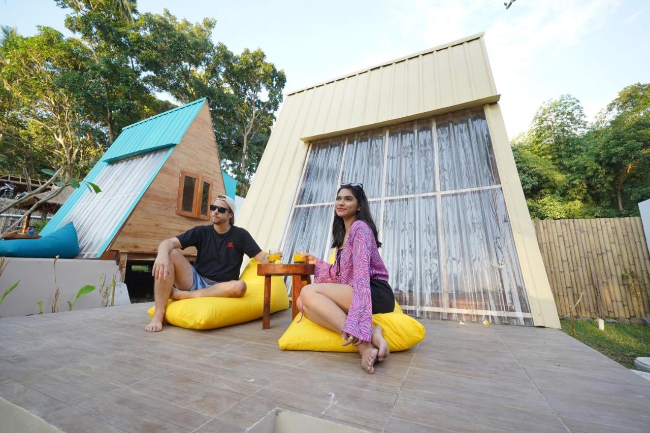 La Vie En Rose Hotel Senggigi Eksteriør billede